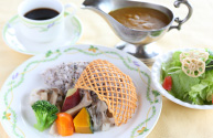 ゴロゴロ秋野菜! 六甲枝垂れカレー
