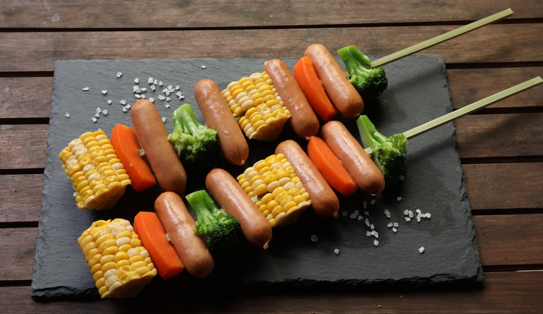 ソーセージと野菜のビッグBBQ串