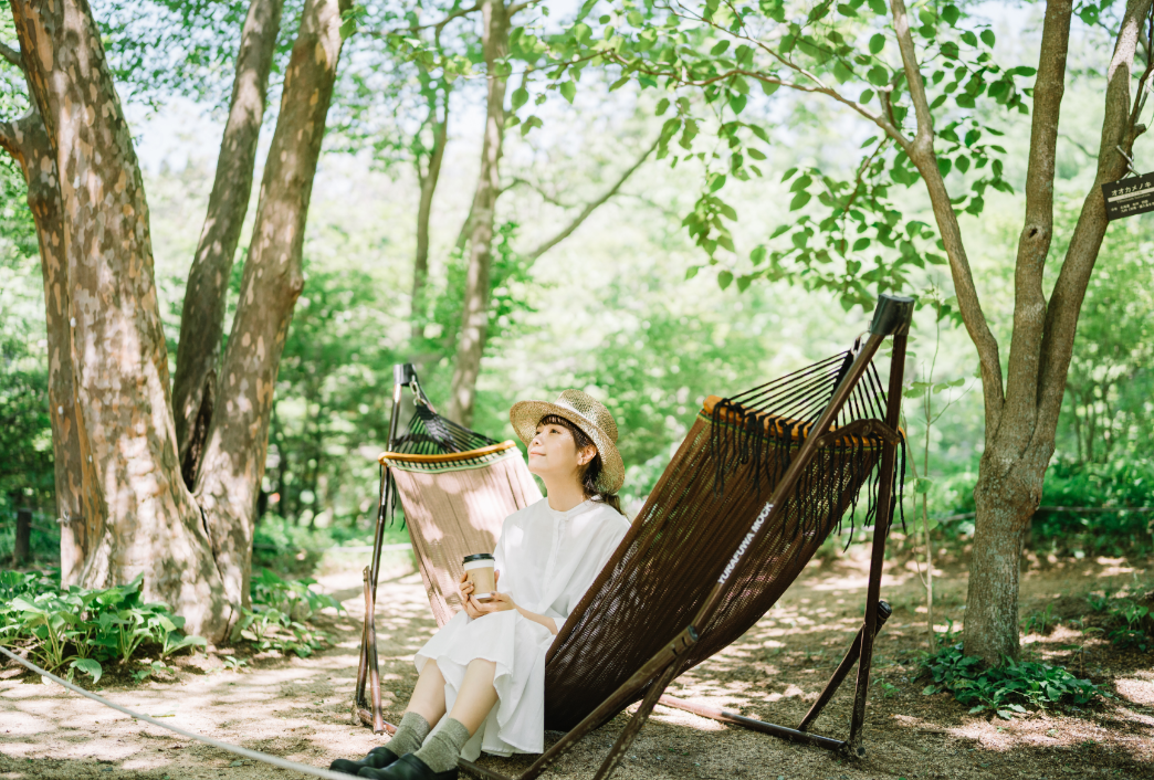 Hammock cafe image